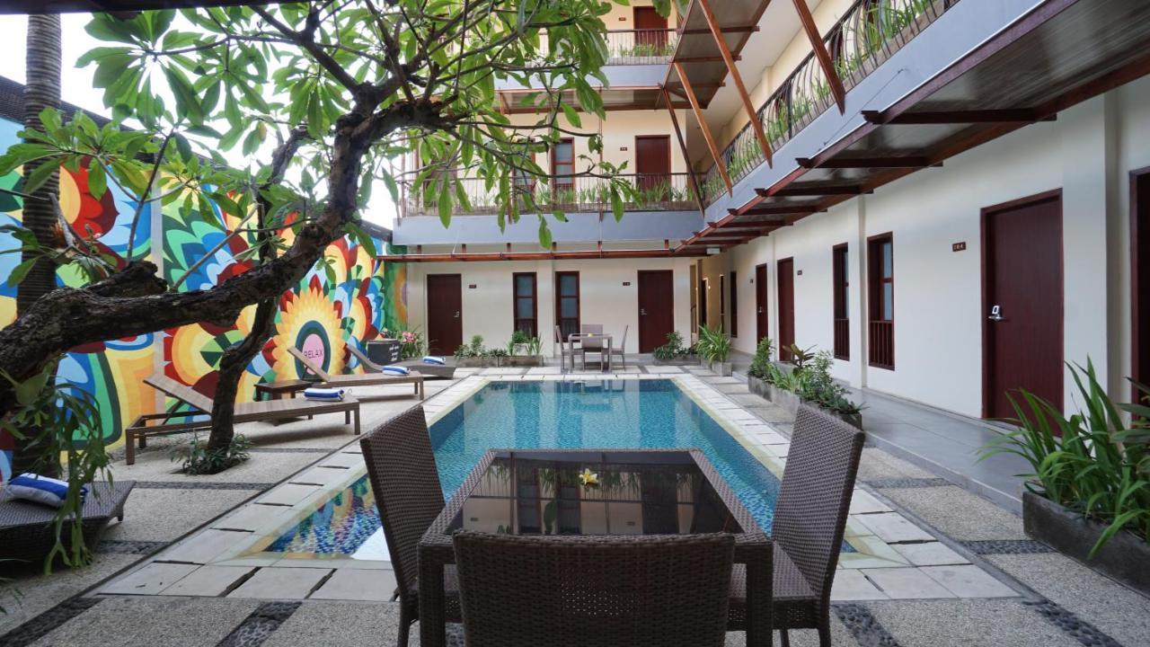 מלון Reddoorz Near Legian Street מראה חיצוני תמונה